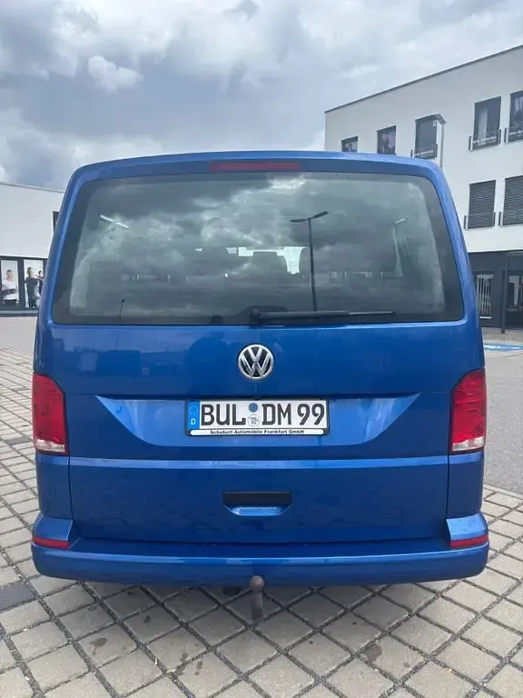 Gebraucht VW Multivan 150 PS (110 kW) 2021 Blau Van / Kleinbus