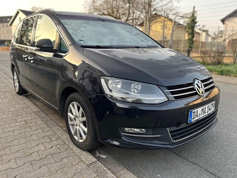 Gebraucht VW Sharan Highline 140 PS (102 kW) 2012 Schwarz Van / Kleinbus