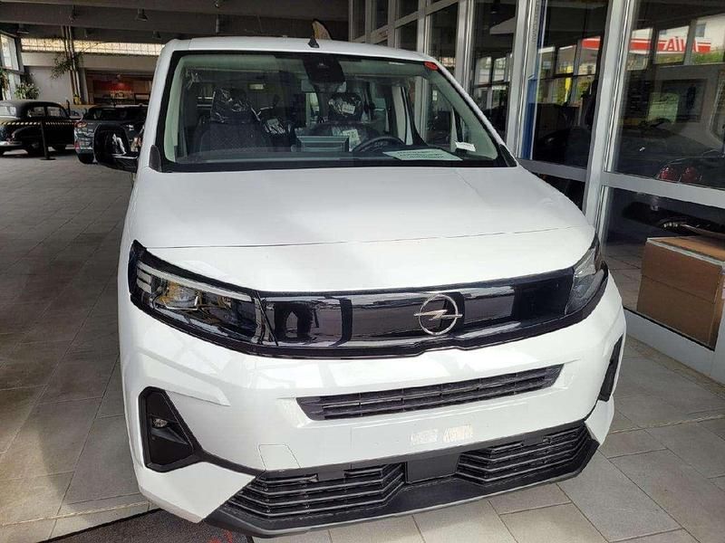 Kaolin weiß Gebraucht 2024 Opel Combo Life Edition Van / Kleinbus | 27.995 € - Bild 1/4