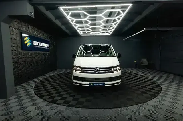 Usata VW Multivan Edition 204 CV (150 kW) 2016 Andere Monovolume