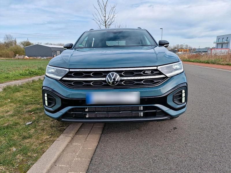Second-hand VW T-Roc Style 150 CP (110 kW) 2023 Andere farben SUV