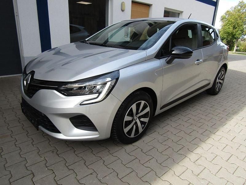 Grau Gebraucht 2023 Renault Clio V Equilibre Limousine | 13.800 € (Guter Preis) - Bild 1/4
