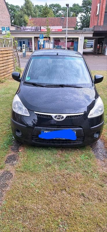 Gebraucht Hyundai i10 69 PS (50 kW) 2010 Schwarz Kleinwagen