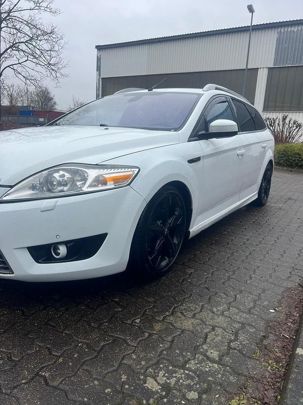 Gebraucht Ford Mondeo ST-Line 131 PS (96 kW) 2009 Weiß Kombi