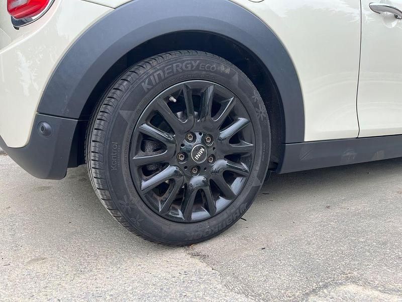 Second-hand Mini ONE 102 CP (75 kW) 2015 Alb Hatchback