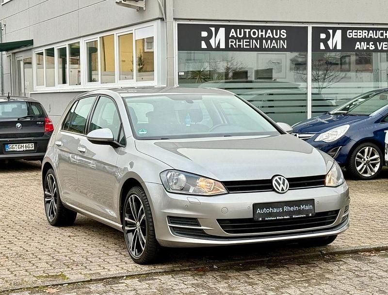 Silber Gebraucht 2014 VW Golf VII Limousine | 10.990 € (Fairer Preis) - Bild 1/4