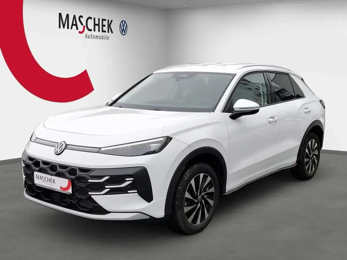 Neu VW T-Roc Style 116 PS (85 kW) 2026 Pure white uni SUV