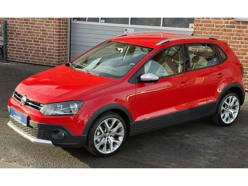Gebraucht VW Polo 110 PS (80 kW) 2016 Flashrot (metallic) Kleinwagen