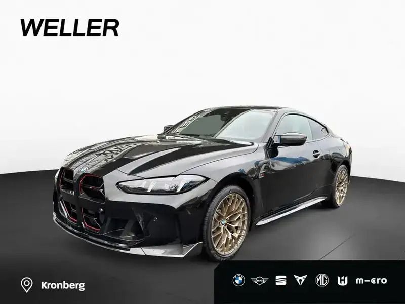Saphirschwarz metallic (schwarz) Neu 2025 BMW M4 Shadowline Coupé | 147.990 € (Fairer Preis) - Bild 1/4