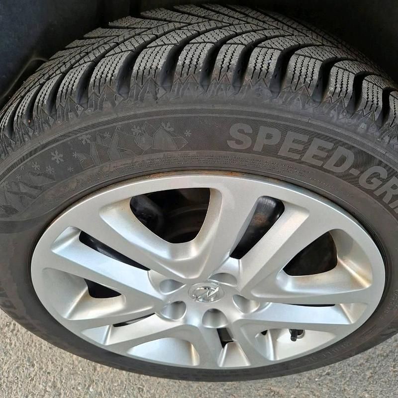 Gebraucht Opel Astra Dynamic 125 PS (91 kW) 2017 Braun Limousine