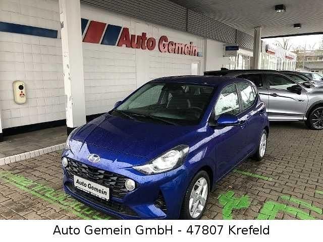 Blau Gebraucht 2022 Hyundai i10 Trend Kleinwagen | 13.950 € (Fairer Preis) - Bild 1/4