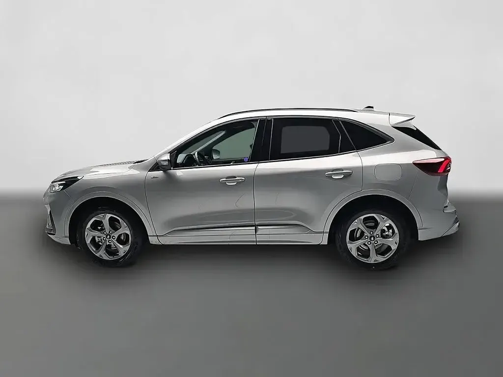 Gebraucht Ford Kuga ST-Line 186 PS (136 kW) 2025 Silber SUV