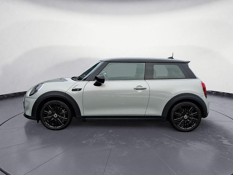 Gebraucht Mini Cooper SE Classic 135 kW (184 PS) 2021 Weiß Kleinwagen