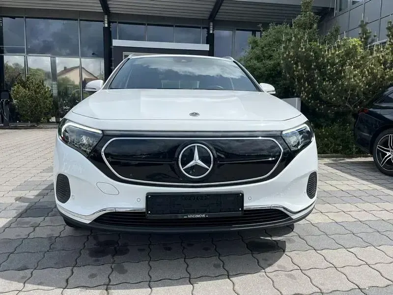 Gebraucht Mercedes EQA300 167 kW (228 PS) 2021 Weiß SUV