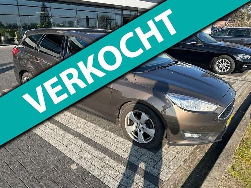 Braun Gebraucht 2018 Ford Focus Kombi | 5.450 € (Teuer) - Bild 1/4