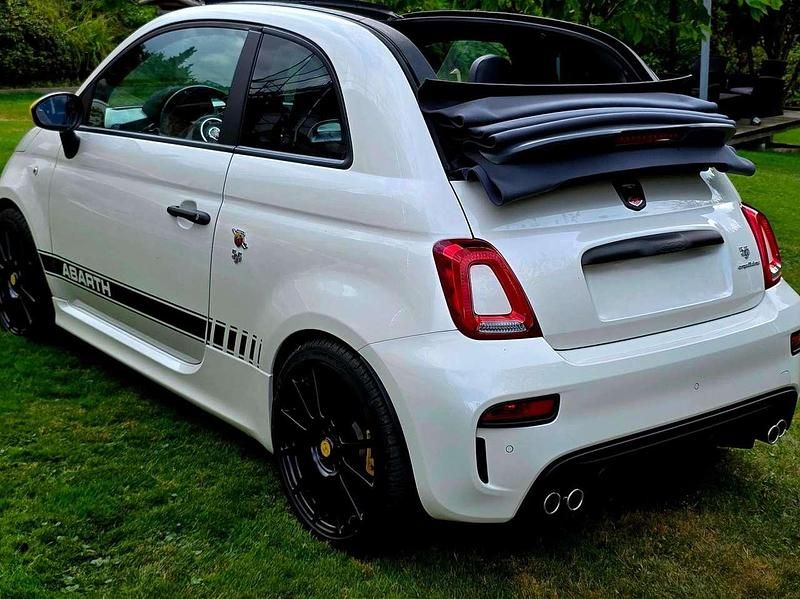 Gebraucht Abarth 595 Competizione 241 PS (177 kW) 2020 Weiß Cabrio