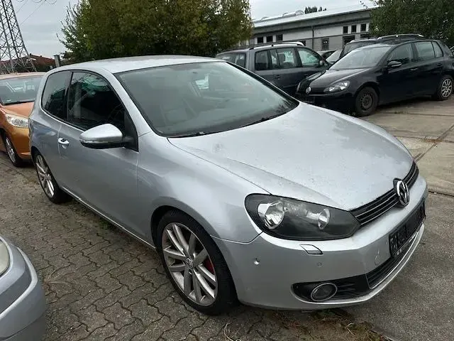 Gebraucht VW Golf VI Highline 160 PS (117 kW) 2008 Silber Kleinwagen