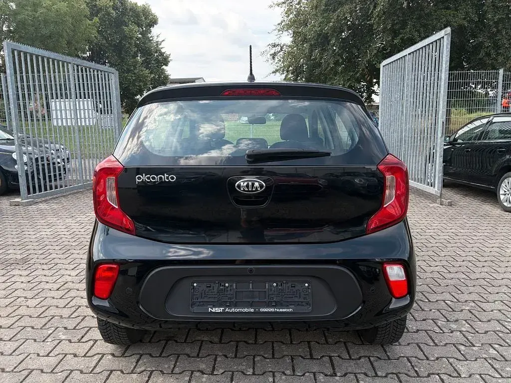 Gebraucht Kia Picanto 67 PS (49 kW) 2018 Schwarz Kleinwagen
