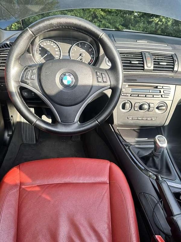 Schwarz Gebraucht 2008 BMW 118 Cabriolet Cabrio | 5.500 € (Guter Preis) - Bild 1/4