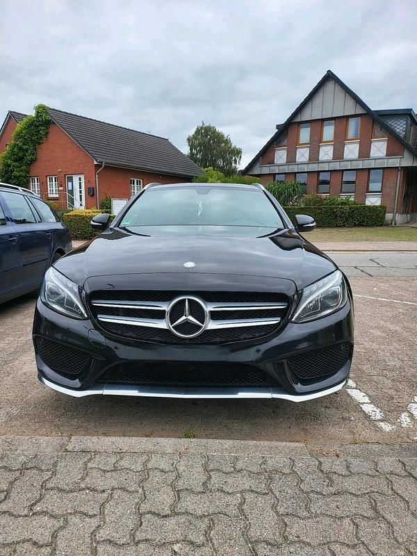 Schwarz Gebraucht 2014 Mercedes C250 AMG line Kombi | 15.900 € (Fairer Preis) - Bild 1/4