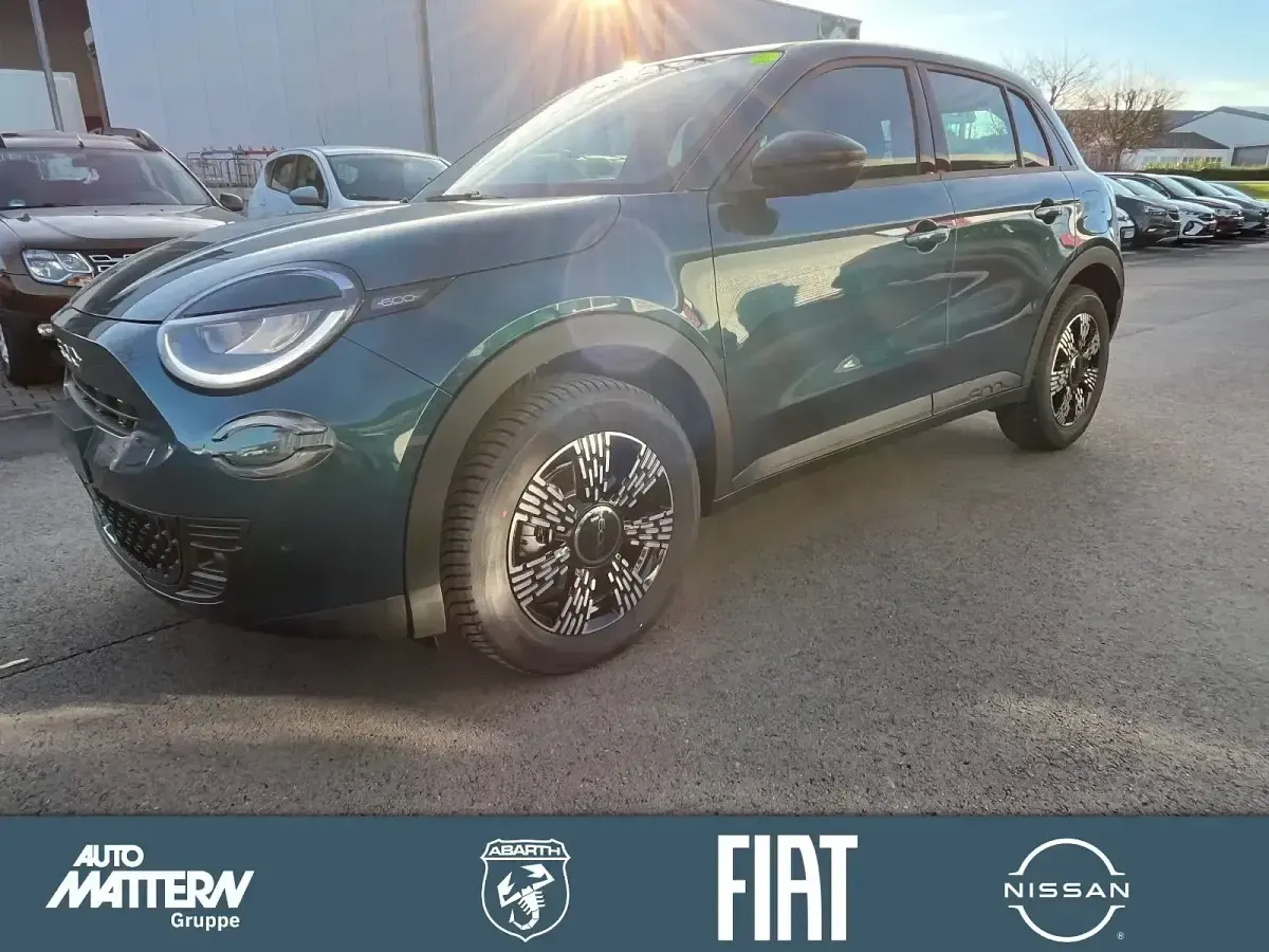 Gebraucht Fiat 600 110 PS (80 kW) 2025 SUV