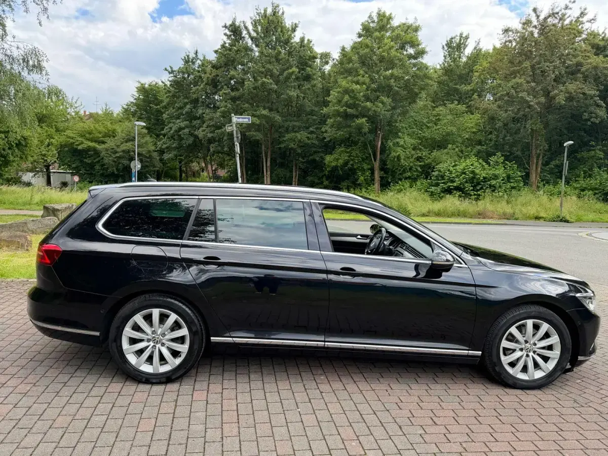 Gebraucht VW Passat Highline 190 PS (139 kW) 2015 Schwarz Kombi