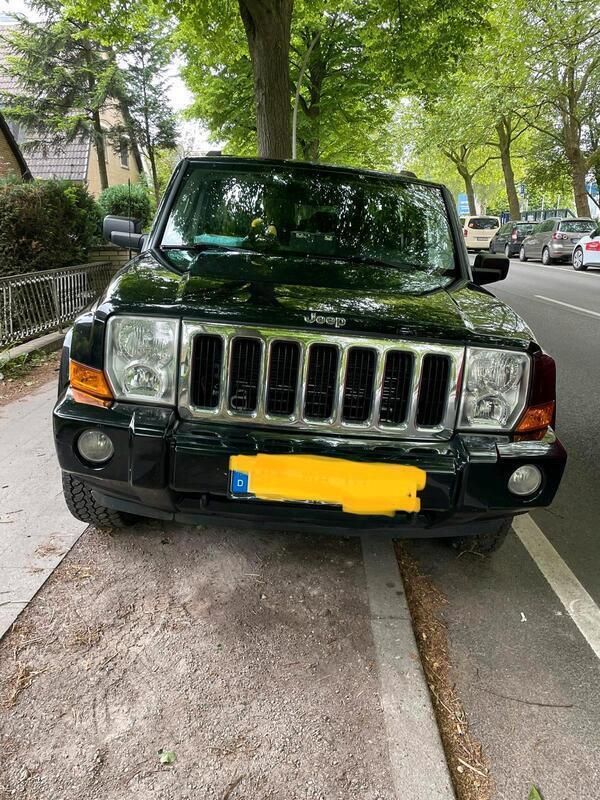 Schwarz Gebraucht 2008 Jeep Commander SUV | 6.800 € - Bild 1/4