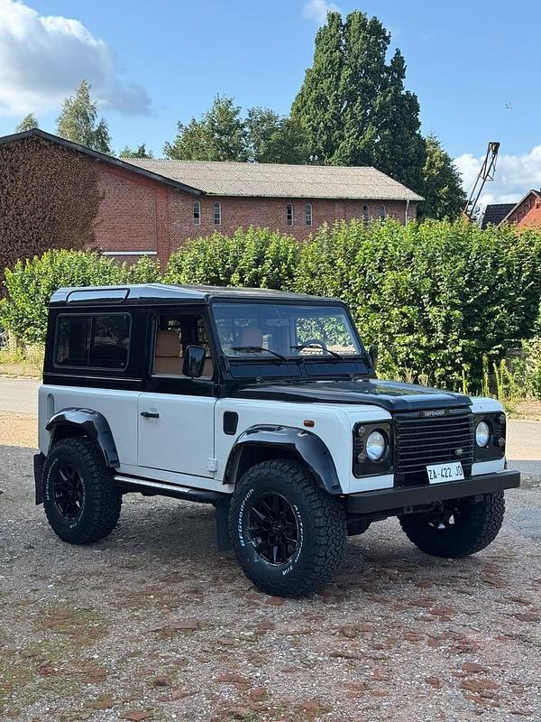 Andere farben Gebraucht 2000 Land Rover Defender SUV | 49.500 € - Bild 1/4