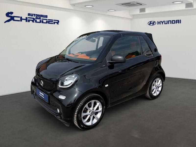 Schwarz Gebraucht 2017 Smart ForTwo Cabrio Passion Cabrio | 12.990 € (Fairer Preis) - Bild 1/4