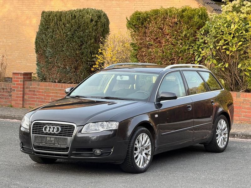 Gebraucht Audi A4 140 PS (102 kW) 2007 Schwarz Kombi