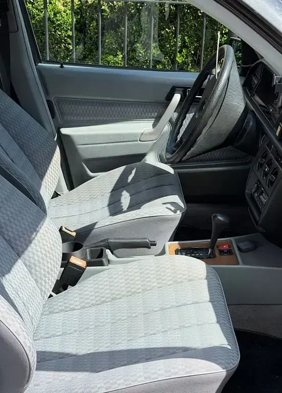 Gebraucht Mercedes 190 AMG 118 PS (86 kW) 1988 Schwarz Limousine