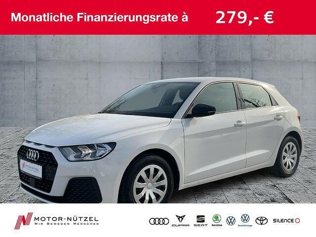 Weiß Gebraucht 2024 Audi A1 Sportback Basis Kleinwagen | 20.930 € (Fairer Preis) - Bild 1/2