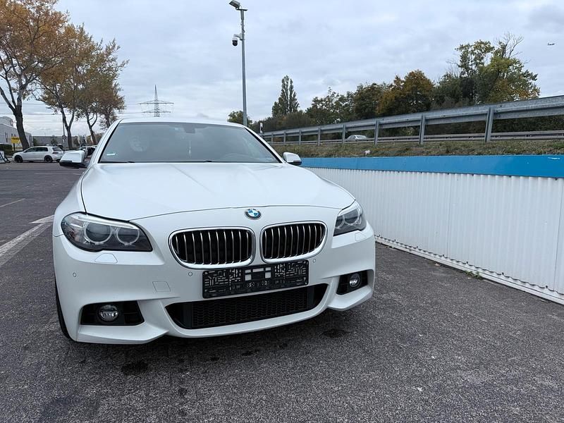 Weiß Gebraucht 2015 BMW 525 M Sport Kombi | 13.900 € (Guter Preis) - Bild 1/4