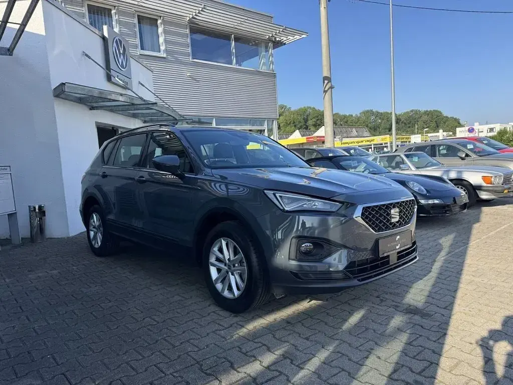 Gebraucht Seat Tarraco Style 150 PS (110 kW) 2024 Grau SUV