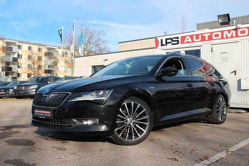 Schwarz Gebraucht 2017 Skoda Superb LAURIN & KLEMENT Kombi | 13.490 € (Guter Preis) - Bild 1/4