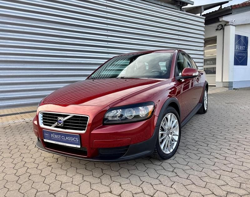 Gebraucht Volvo C30 136 PS (100 kW) 2009 Rot Kleinwagen