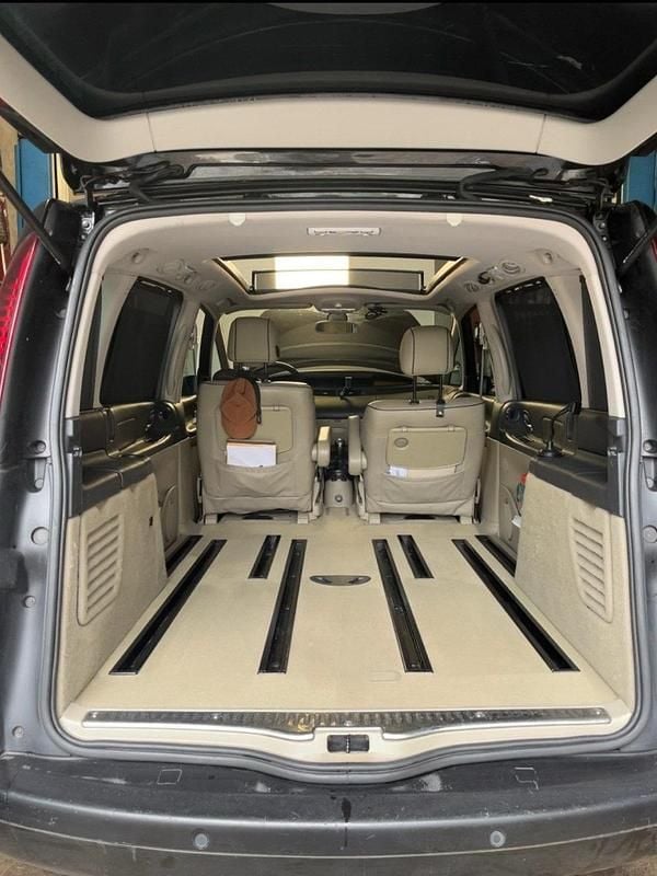 Second-hand Renault Espace 240 CP (176 kW) 2006 Negru Monovolum