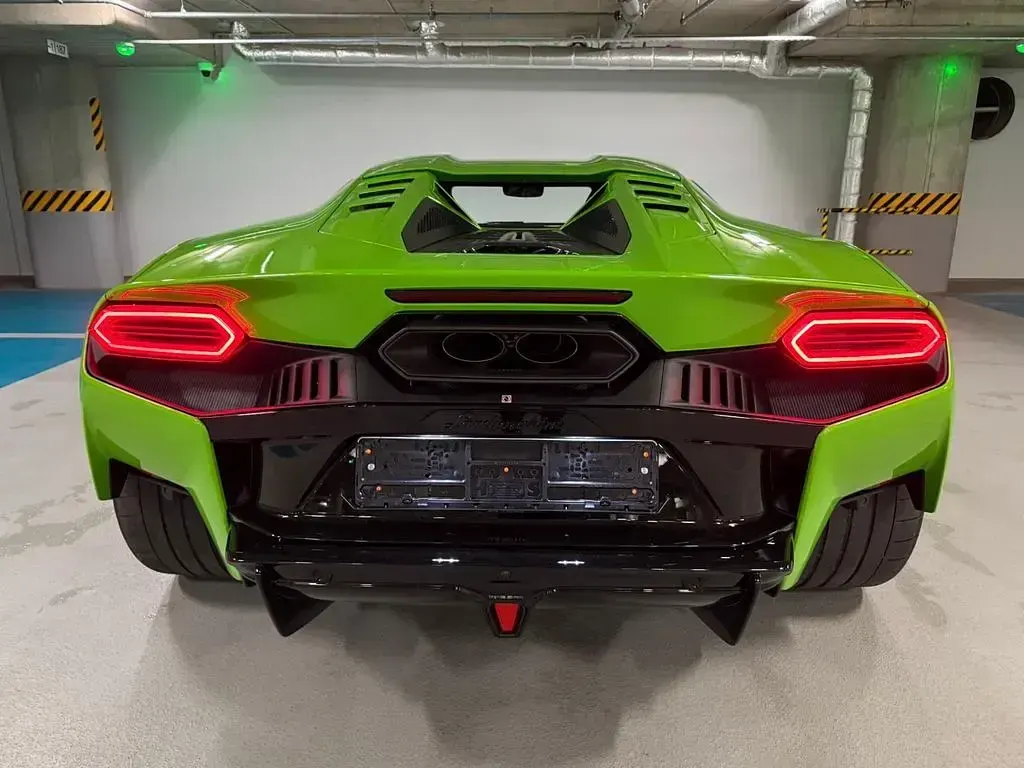 Neu Lamborghini Temerario 920 PS (676 kW) 2026 Grün Coupé