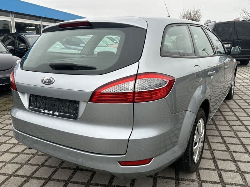 Gebraucht Ford Mondeo Trend 145 PS (106 kW) 2008 Silber Limousine
