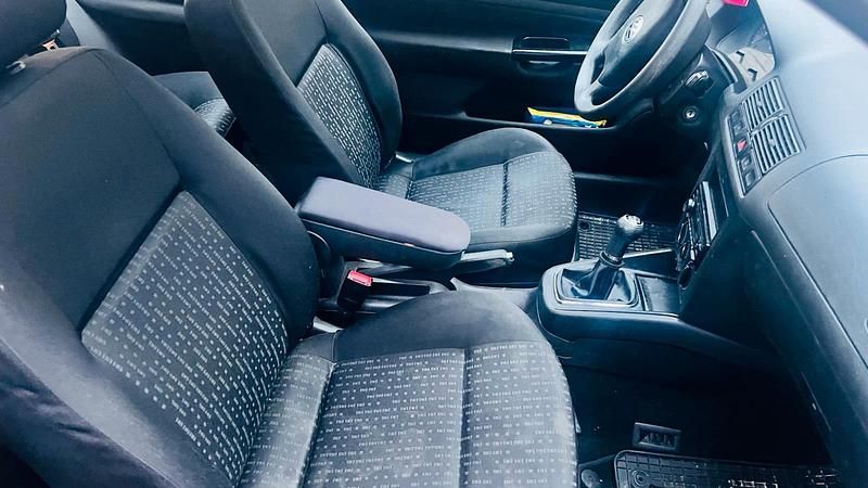 Gebraucht VW Golf 101 PS (74 kW) 2001 Coupé