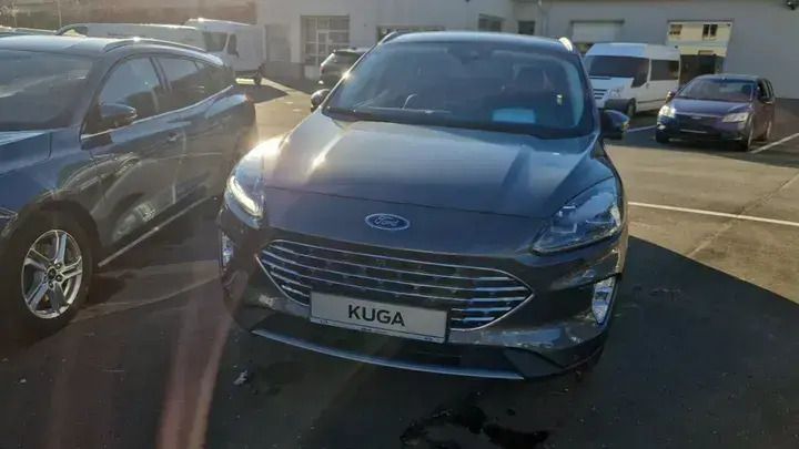 Grau Gebraucht 2024 Ford Kuga Titanium X SUV | 35.900 € (Etwas zu teuer) - Bild 1/3
