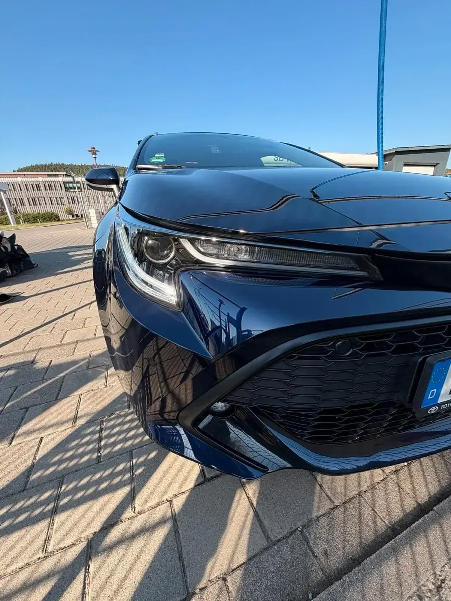 Gebraucht Toyota Corolla Team 184 PS (135 kW) 2022 Blau Kombi