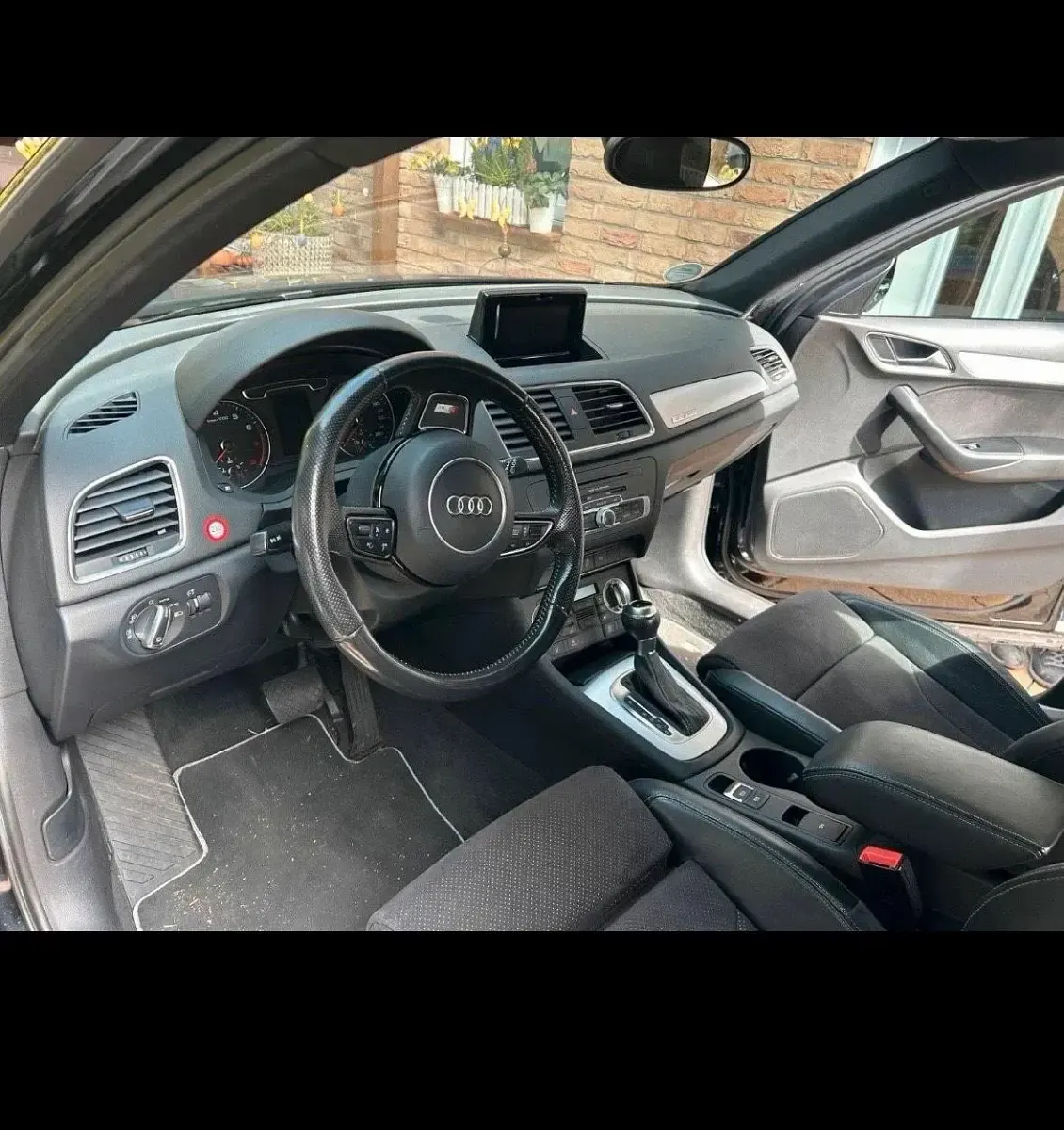 Gebraucht Audi Q3 S-Line 170 PS (125 kW) 2015 Schwarz SUV