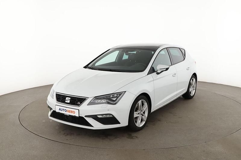 Weiß Gebraucht 2019 Seat Leon FR Limousine | 18.890 € (Fairer Preis) - Bild 1/3