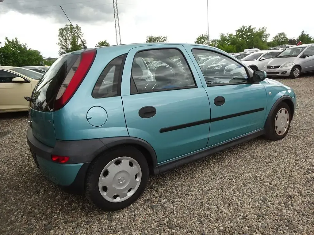 Gebraucht Opel Corsa 75 PS (55 kW) 2002 Grün Kleinwagen