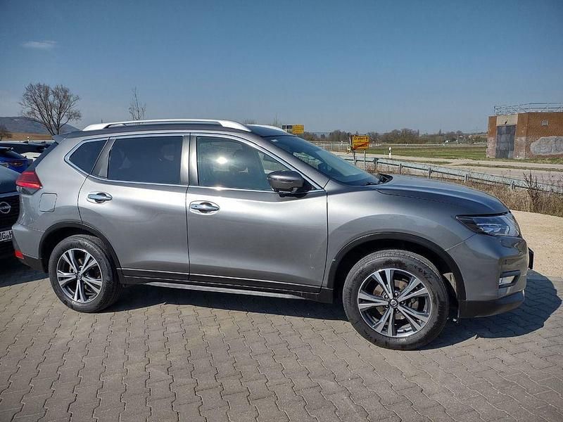 Gebraucht Nissan X-Trail N-Connecta 159 PS (116 kW) 2019 Grau SUV