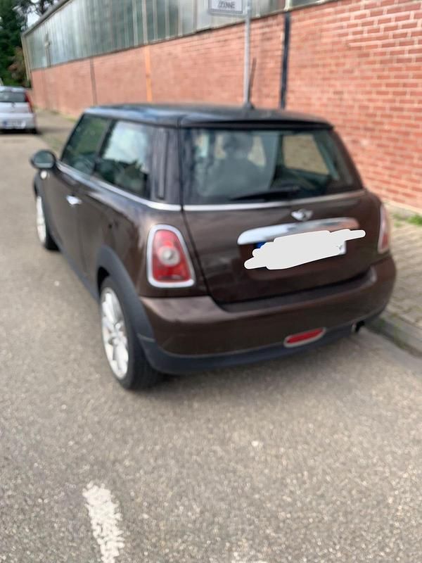 Gebraucht Mini Cooper 120 PS (88 kW) 2010 Braun Kleinwagen