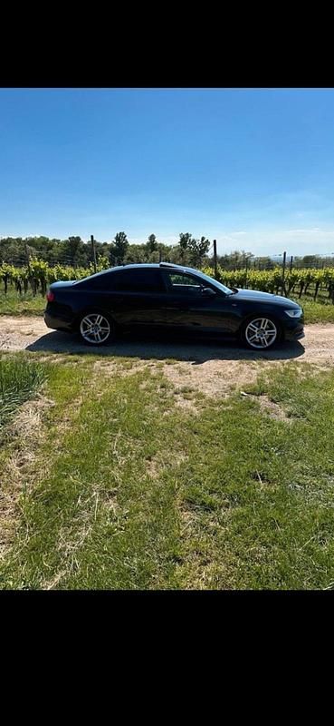 Second-hand Audi A6 313 CP (230 kW) 2012 Negru Berlinǎ