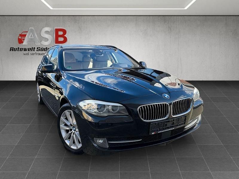Gebraucht BMW 520 Performance 184 PS (135 kW) 2012 Schwarz Kombi