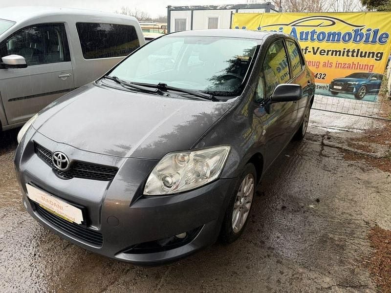 Gebraucht Toyota Auris 124 PS (91 kW) 2008 Grau Kleinwagen